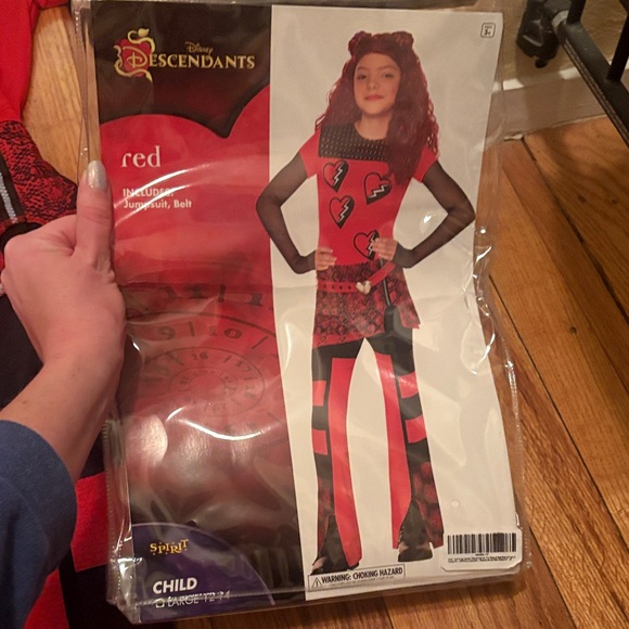 Spirit Halloween Disney Descendants Princess Red Costume ♥️ - Picture 2 of 3